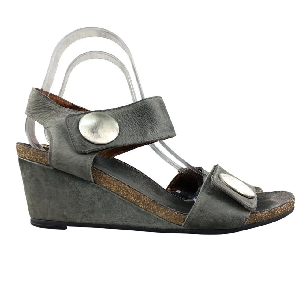 Taos Women's Size 40 (9-9.5) Carousel Grey Leather Hook & Loop Wedge Sandals